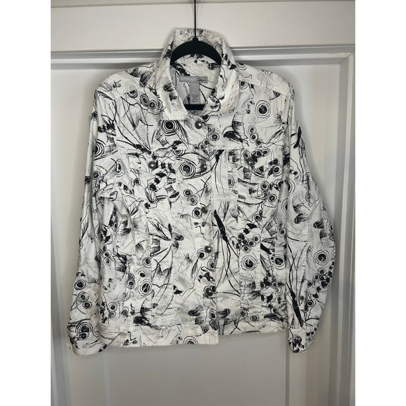 Chico's Jackets & Blazers - Chicos Platinum White Black Abstract Butterfly Print Denim Jacket Metallic 2